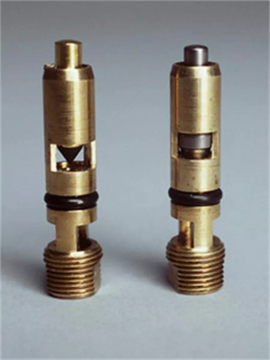 Quick Fuel Technology 18-1QFT .100 Needle and Seat Kit